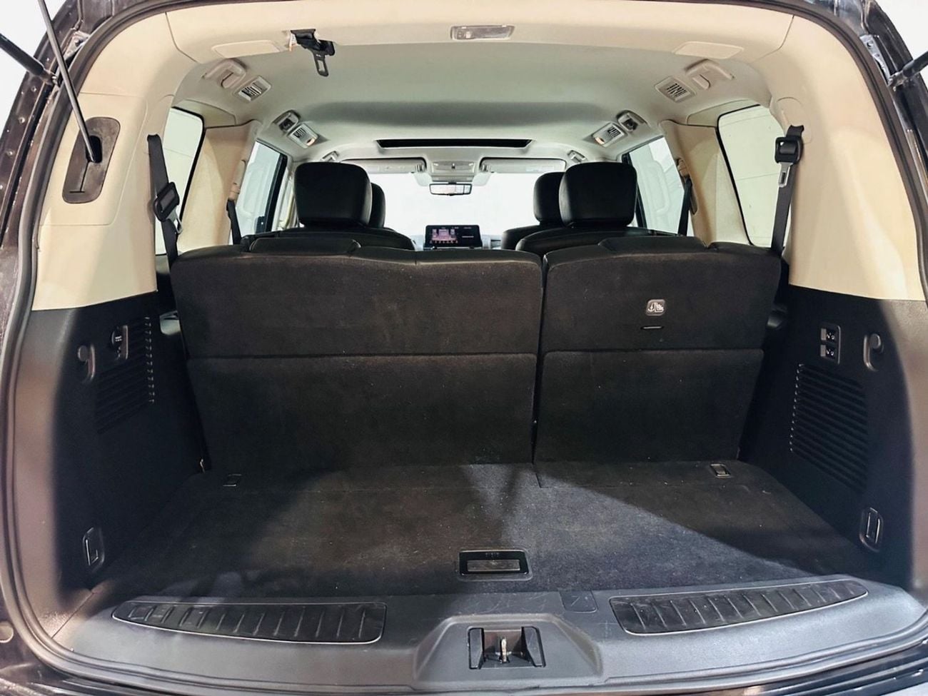 Infiniti QX80 LUXE SENSORY PROACTIVE LUXURY PROACTIVE