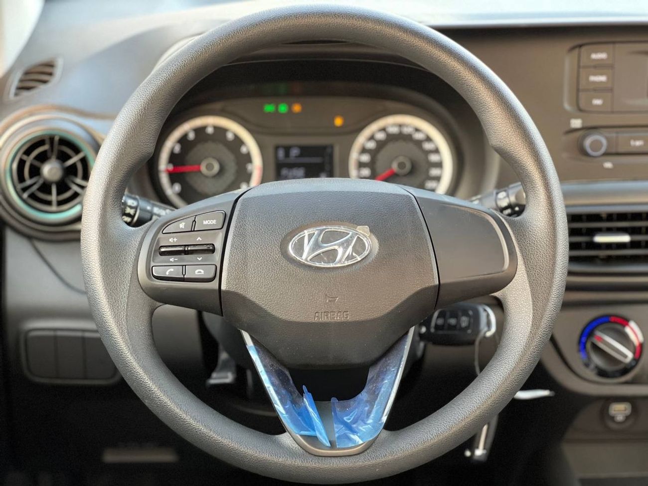 هيونداي i10 1.2L PTR A/T // 2023 // MID OPTION // SPECIAL OFFER // BY FORMULA AUTO // FOR EXPORT