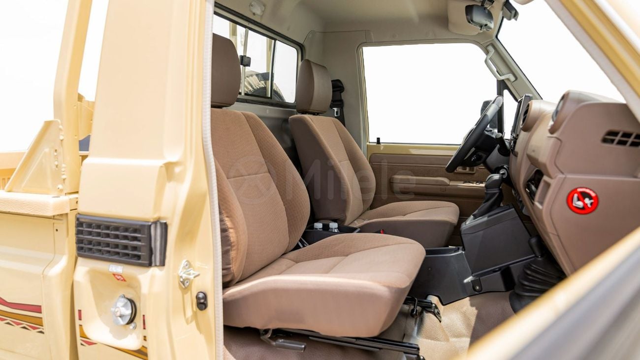 Toyota Land Cruiser Pickup 70 LX Toyota Land Cruiser 79 SC (Single Cab) | 2-YEAR WARRANTY + SERVICE AVAILABLE | IN-HOUSE FINANCING