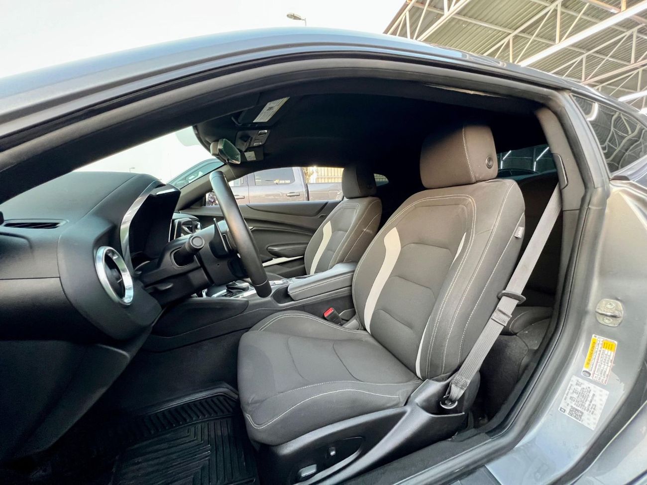 Chevrolet Camaro ZL1 6.2L warranty one year bank financie available