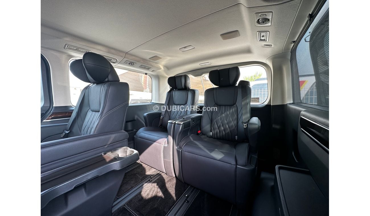 Toyota Granvia Premium V6 3.5L Petrol 6 Seat Automatic Transmission