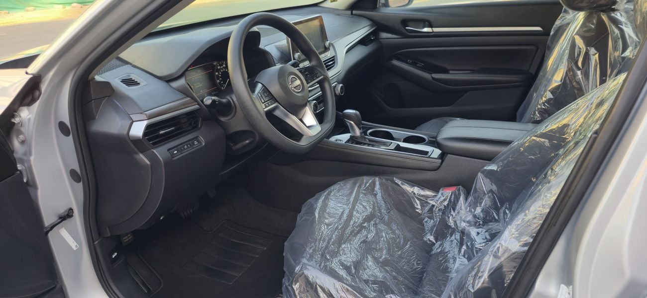 Nissan Altima SV