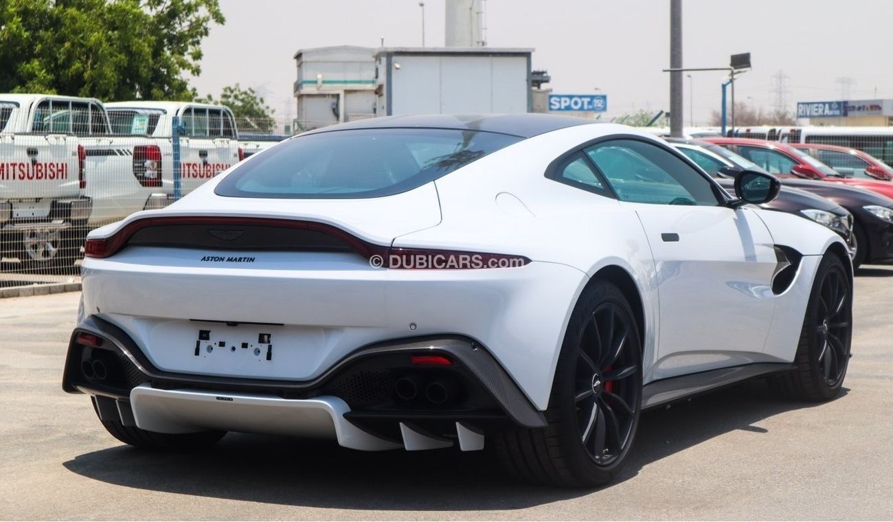 أستون مارتن فانتيج Coupe V8 2020 Brand New