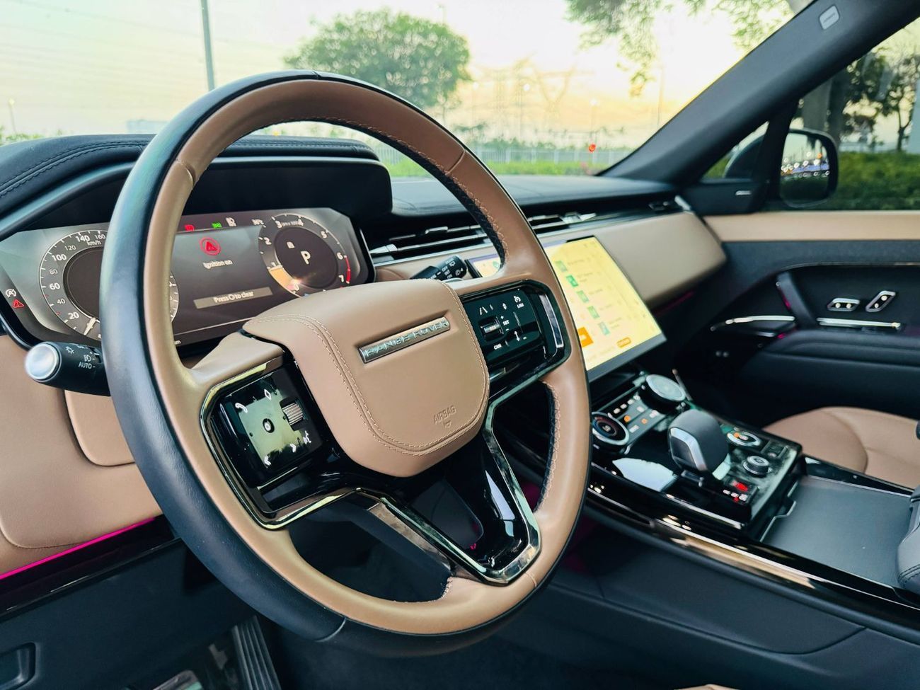 Land Rover Range Rover Sport Dynamic HSE P400 3.0L GCC SPEC UNDER WARRANTY AND SERVICE CONTRACT