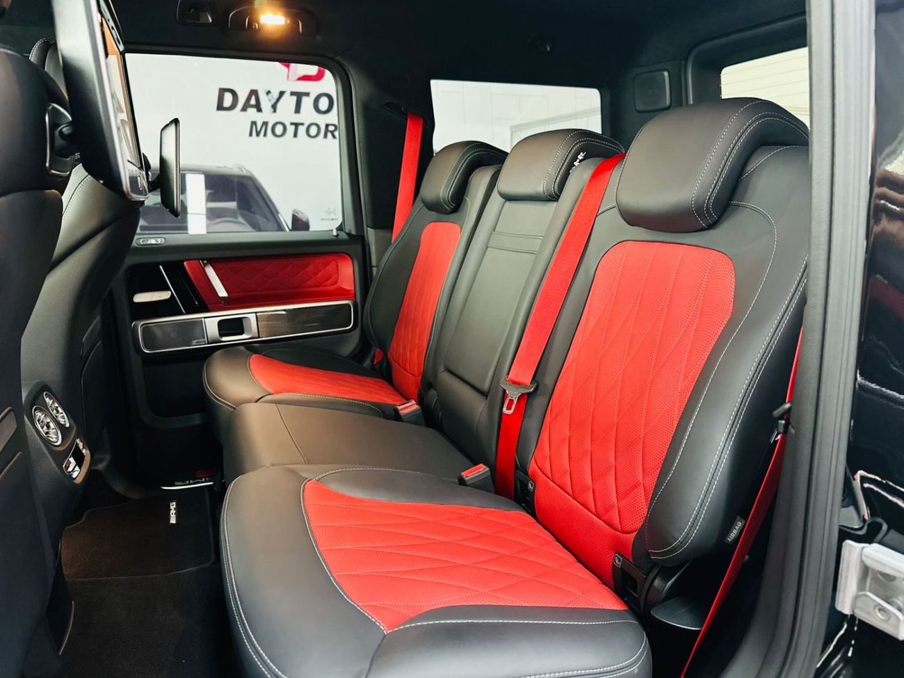 Mercedes-Benz G 63 AMG MERCEDES BENZ G63 AMG