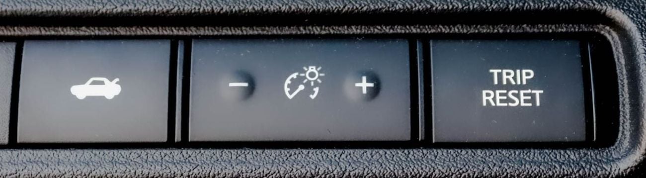 نيسان ألتيما نيسان ألتيما SR (L34) موديل 2020، سيدان بأربعة أبواب، محرك بنزين سعة 2.5 لتر، ناقل حركة أوتوماتيكي،