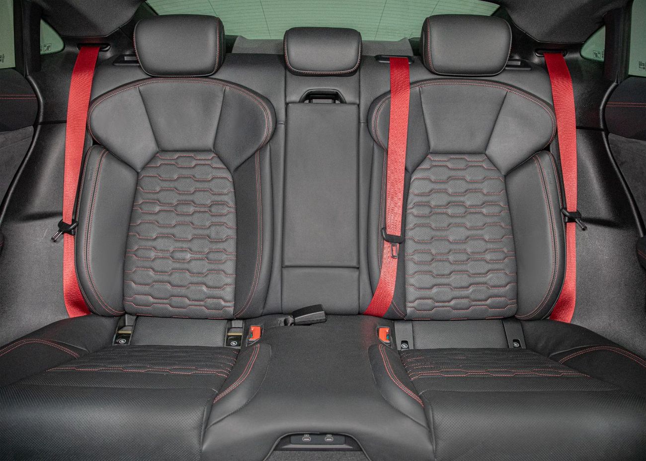 أودي إي ترون جي تي quattro