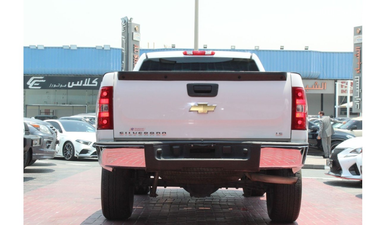 Chevrolet Silverado 1500 LS GCC SPECS