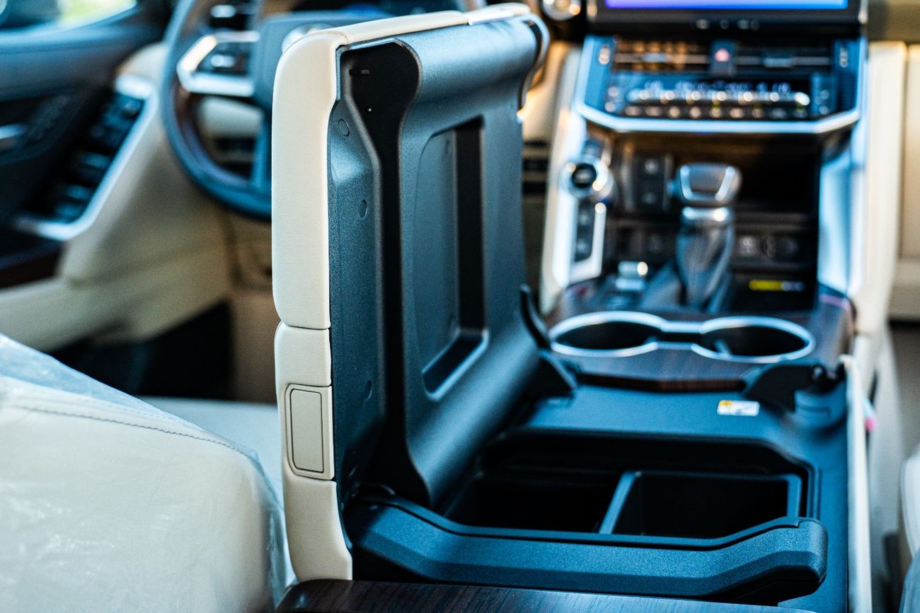 تويوتا لاند كروزر 2026 Toyota Land Cruiser LC300 VX  4.0L V6 petrol full-option