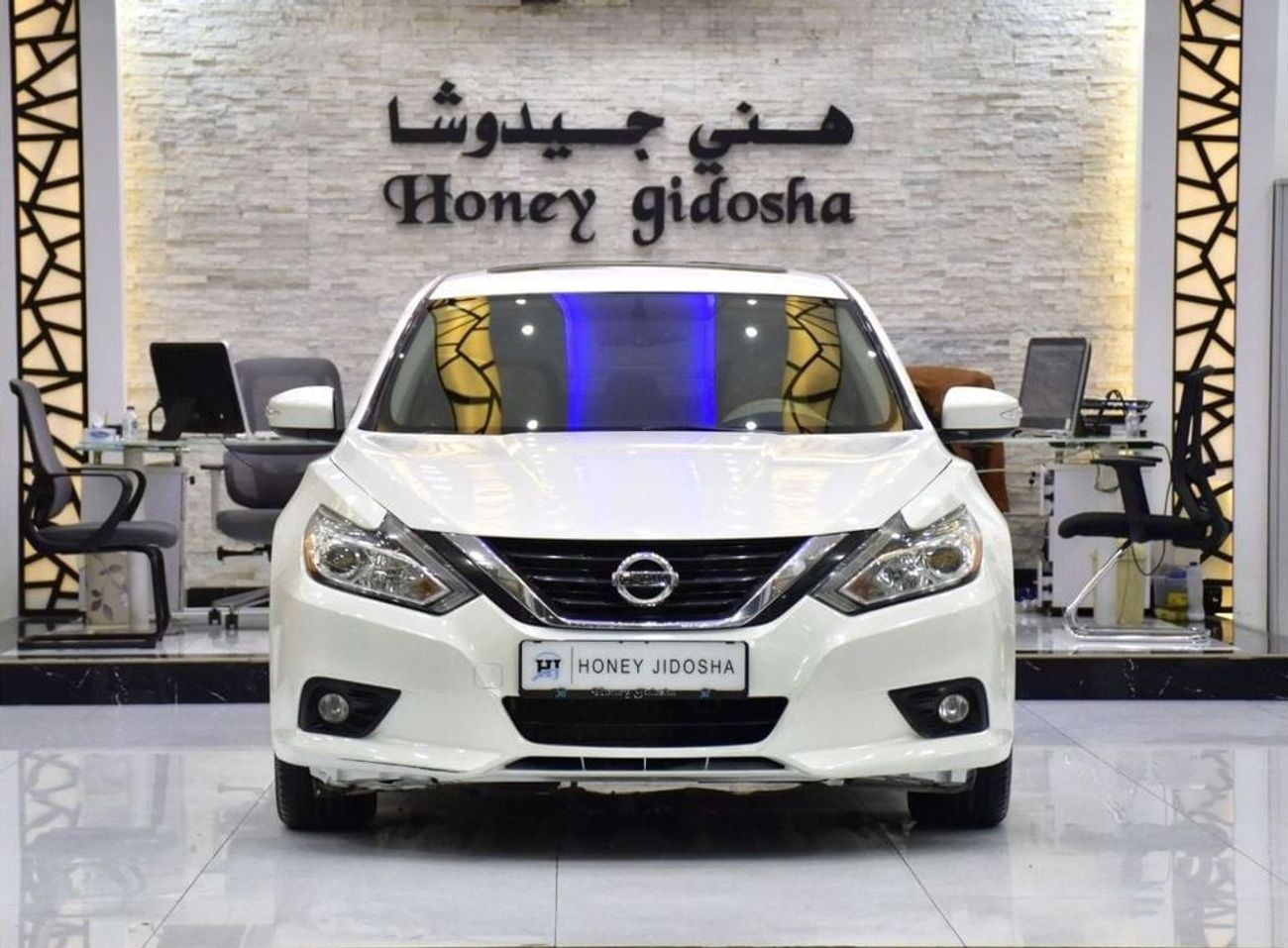 Nissan Altima EXCELLENT DEAL for our Nissan Altima 2.5 SL ( 2018 Model ) in White Color GCC Specs