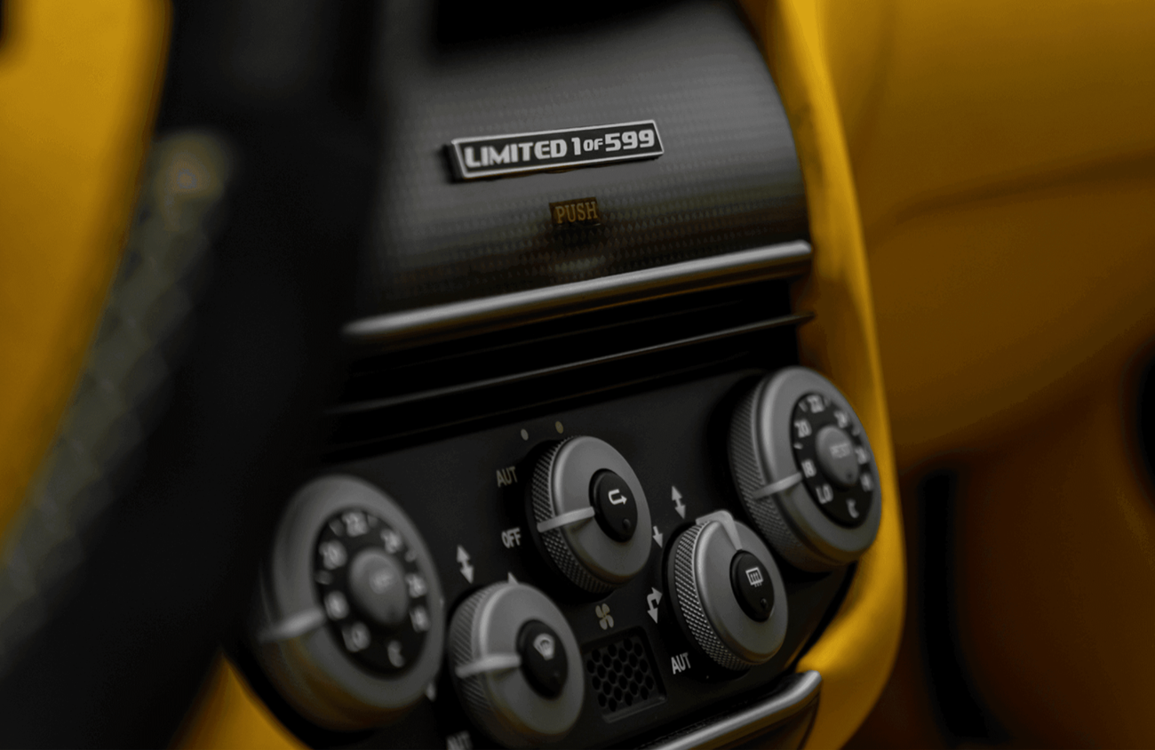 فيراري 599 GTO 6.0L V-12 Naturally Aspirated Engine