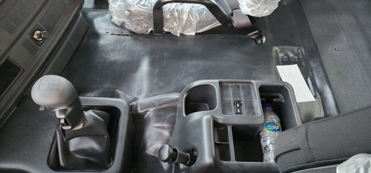 Hino 700 Series 4041 6x4 30TON 2024YM