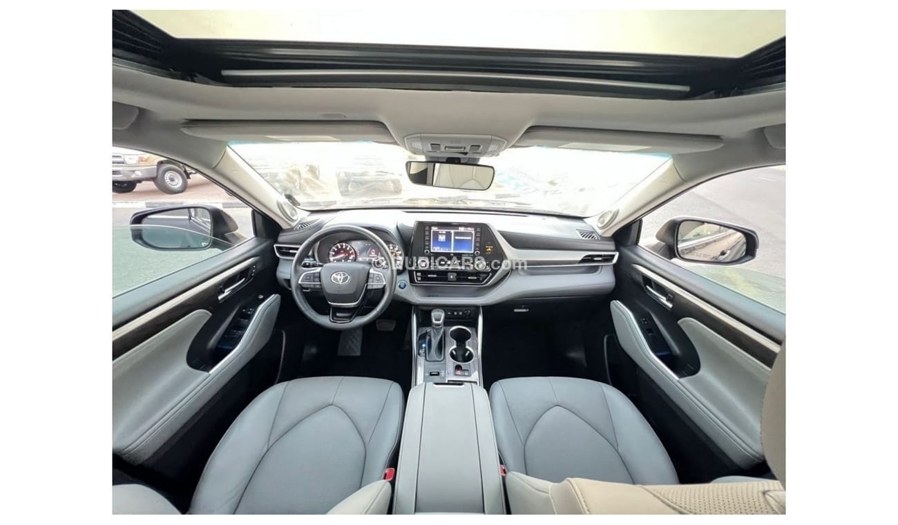 Toyota Highlander *Offer*2021 Toyota Highlander Limited 3.5L V6 Full Option - UAE PASS