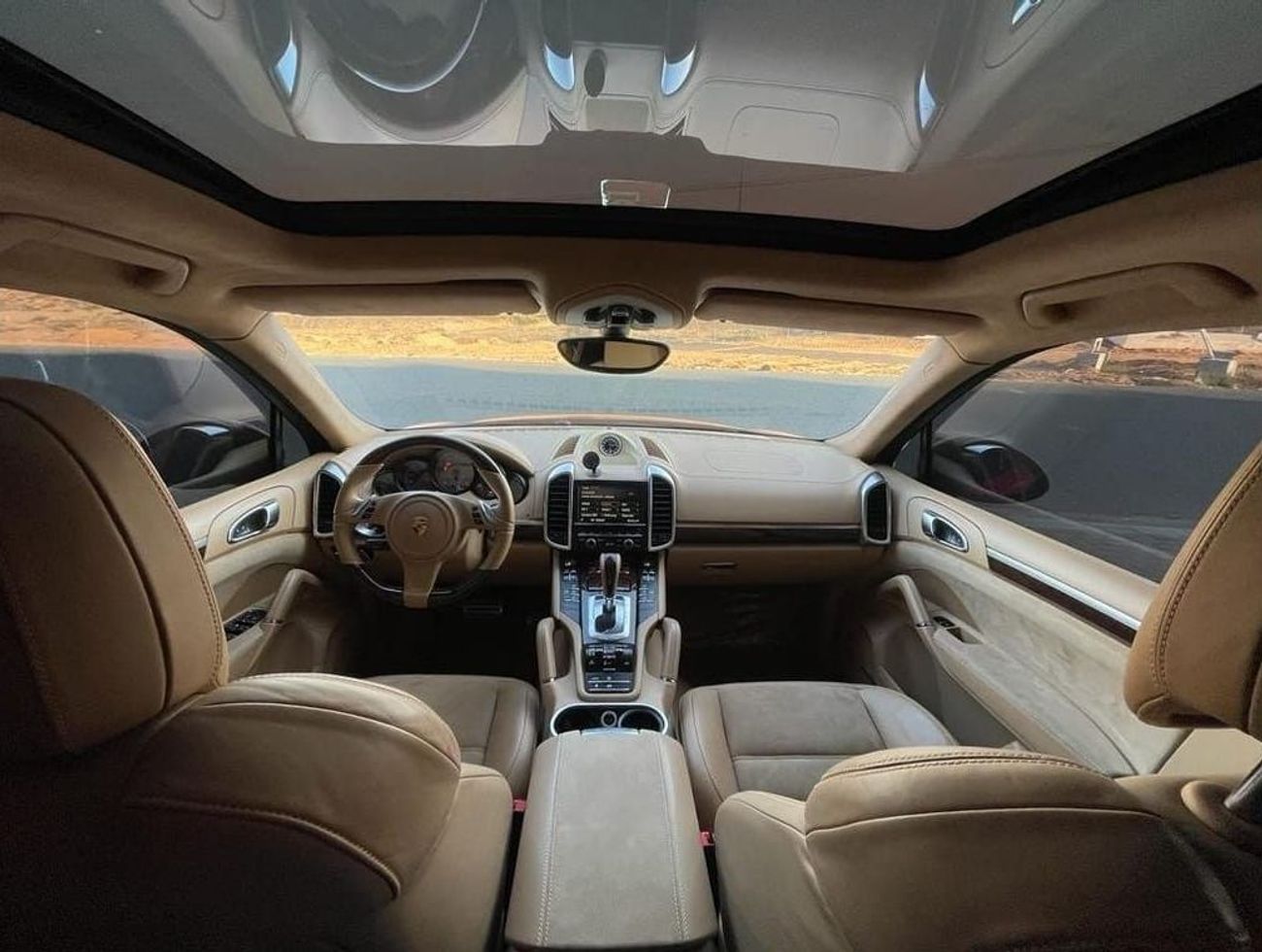 Porsche Cayenne GTS 4.8L GTS / قابل للتصدير الى سوريا /  GCC / ORIGINAL PAINT / NO ACCIDENTS / ACTIVE EXHAUST