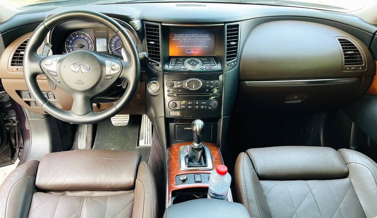 إنفينيتي QX70