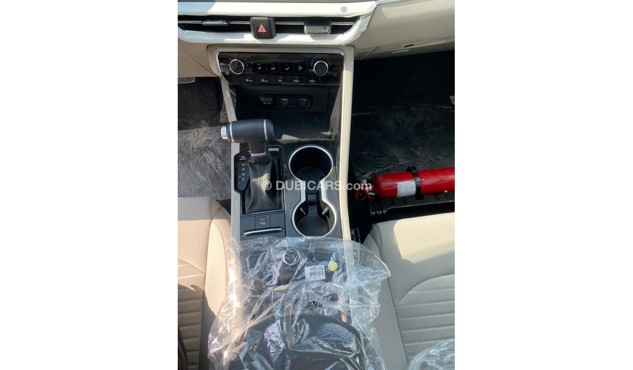 Kia K5 KIA K5 2.0L Sedan FWD Model 2021 Grey Color