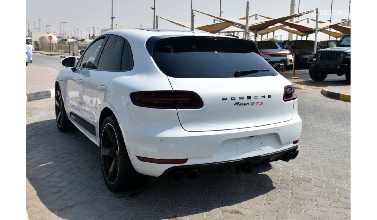 بورش ماكان GTS 2018 / CLEAN CAR / WITH WARRANTY