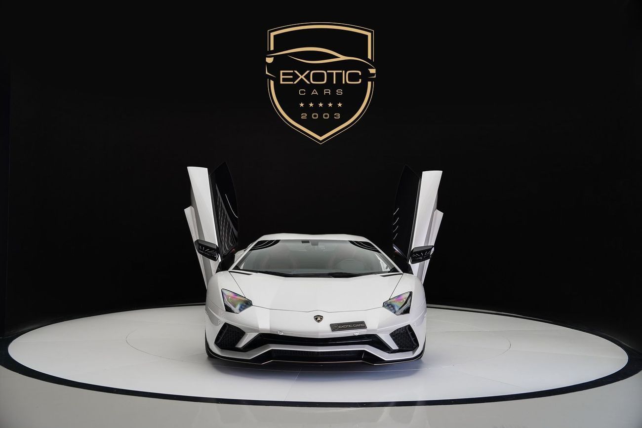 لامبورغيني أفينتادور 6.5L V12