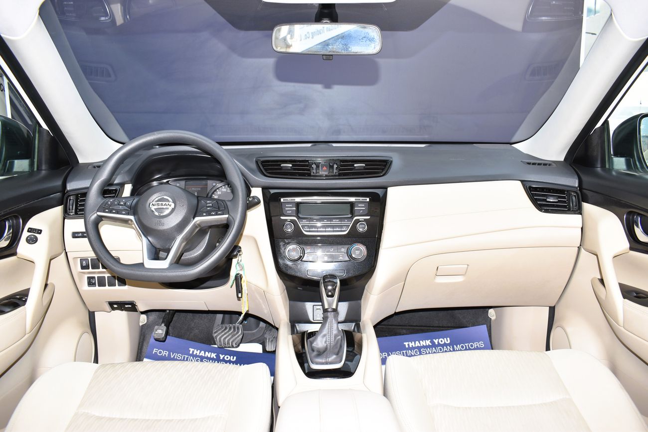 Nissan XTrail AED 1239 PM | 2.5L S 2WD GCC DEALER WARRANTY