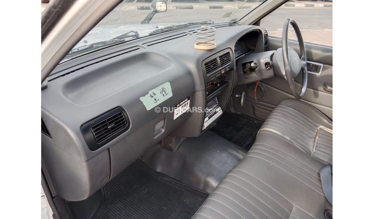 نيسان بيك آب NISSAN DATSUN PICK UP RIGHT HAND DRIVE   (PM1524)
