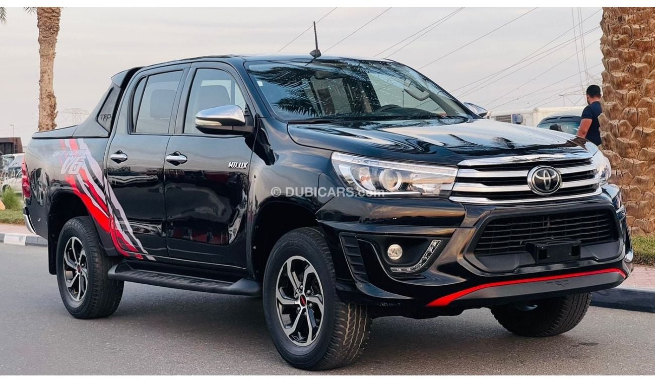 Toyota Hilux TRD 2018 Adventure GCC V6 4.0L Petrol Push Start [LHD] AT 4x4 Leather Seats Premium Condition