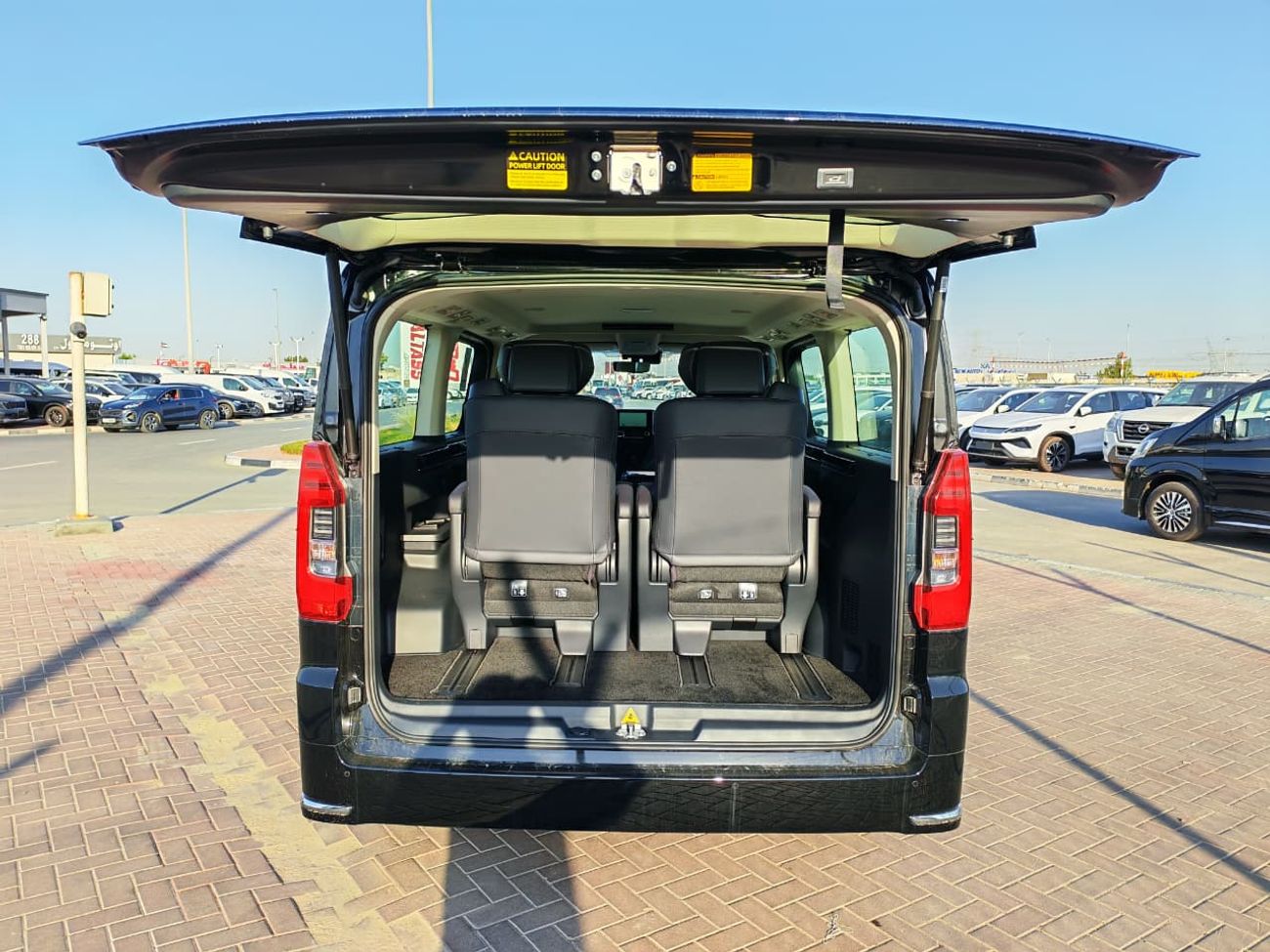 Toyota Granvia 2026 Toyota Granvia Premium (Full-Option with Radar) 6-Seater 3.5L V6 Petrol A/T RWD Export Only