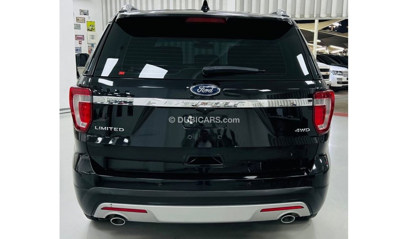 فورد إكسبلورر GCC .. Original Paint .. LIMITED .. V6 .. Perfect Condition .. Top