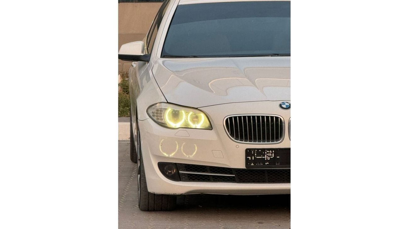 بي أم دبليو 535i لاكجري