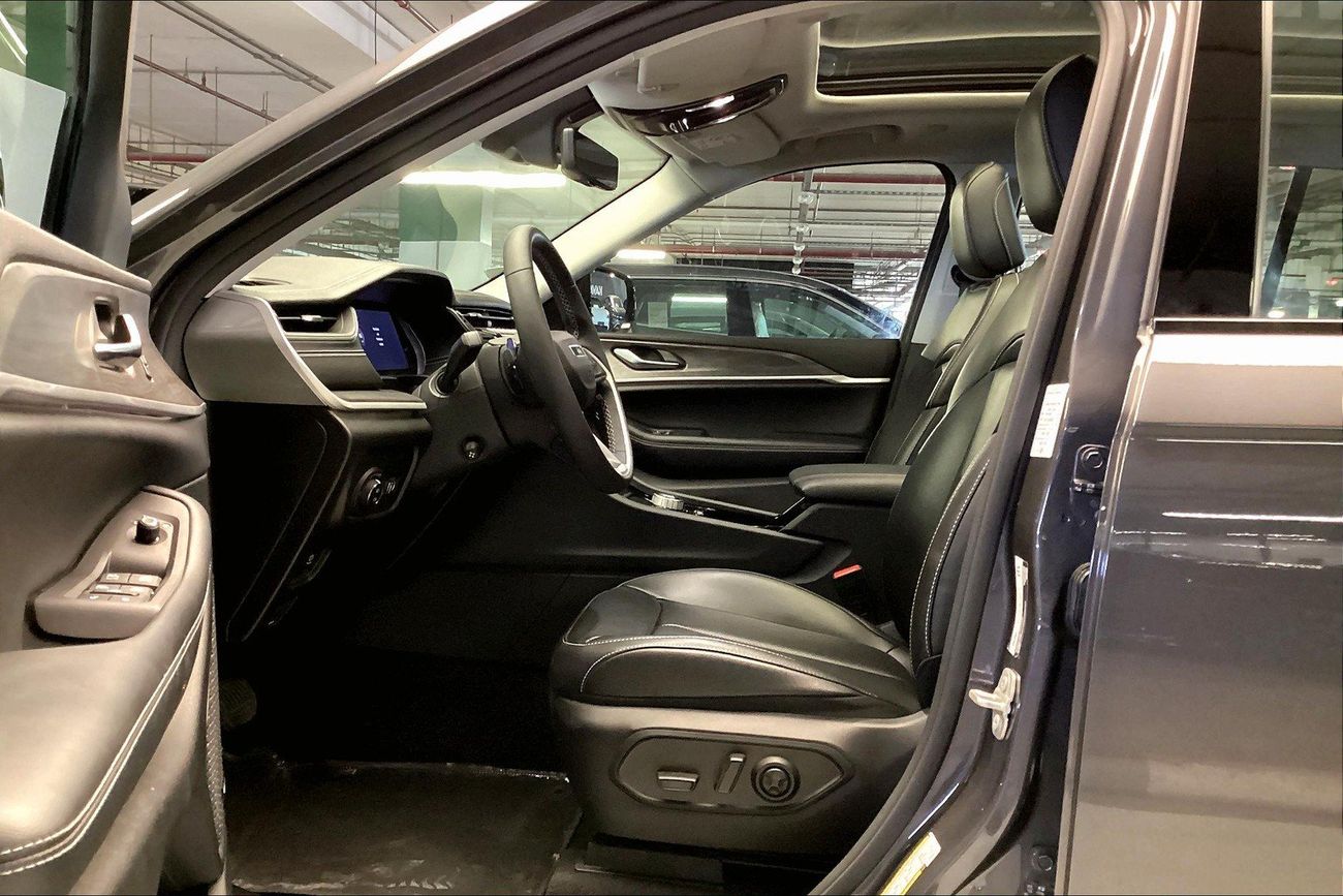 Jeep Grand Cherokee Limited Plus | Guaranteed Warranty | 0 Down Payment