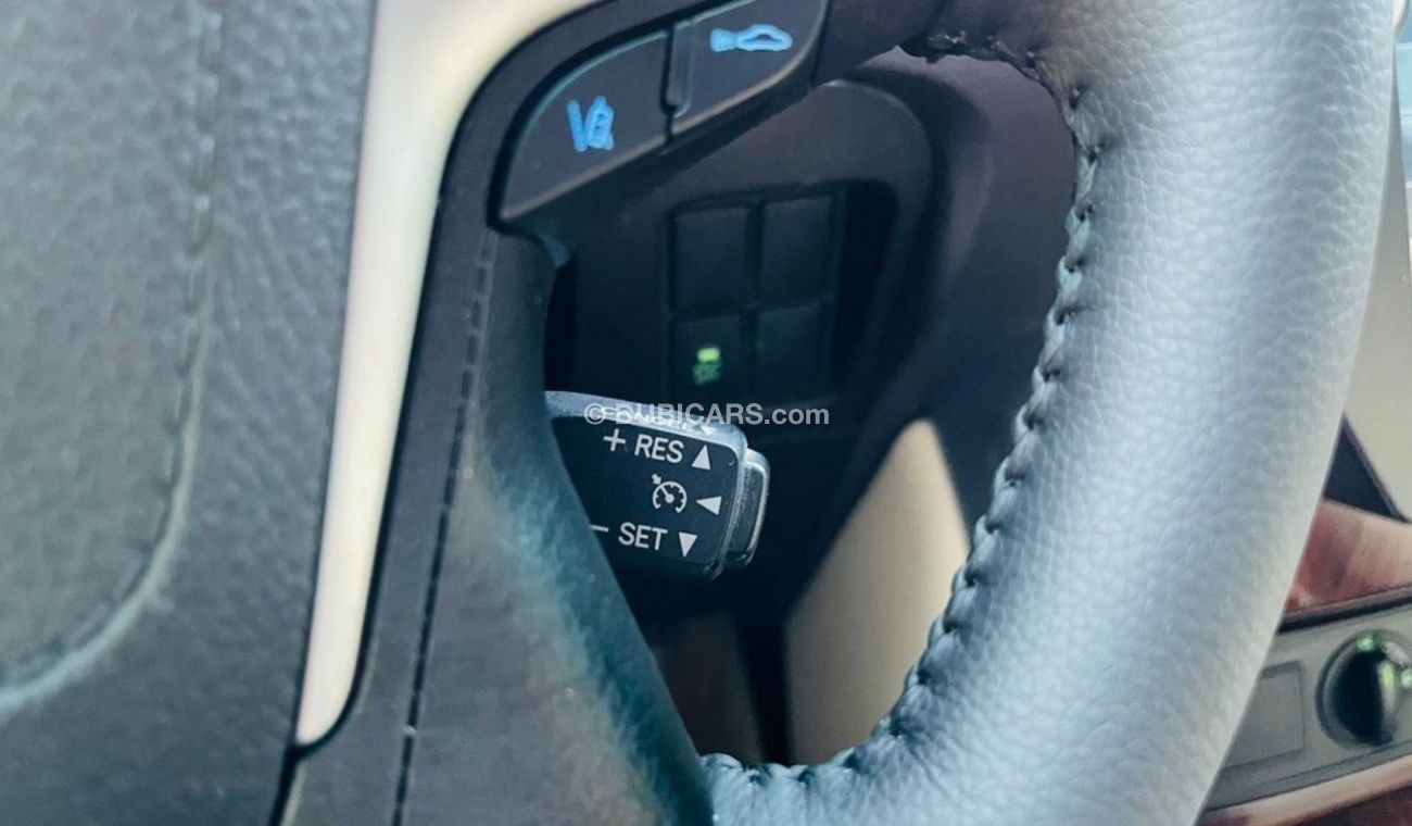 Toyota Prado 2010 [LHD] Face-Lifted Push Start Petrol 4.0CC Automatic 4WD Full Option Premium Condition