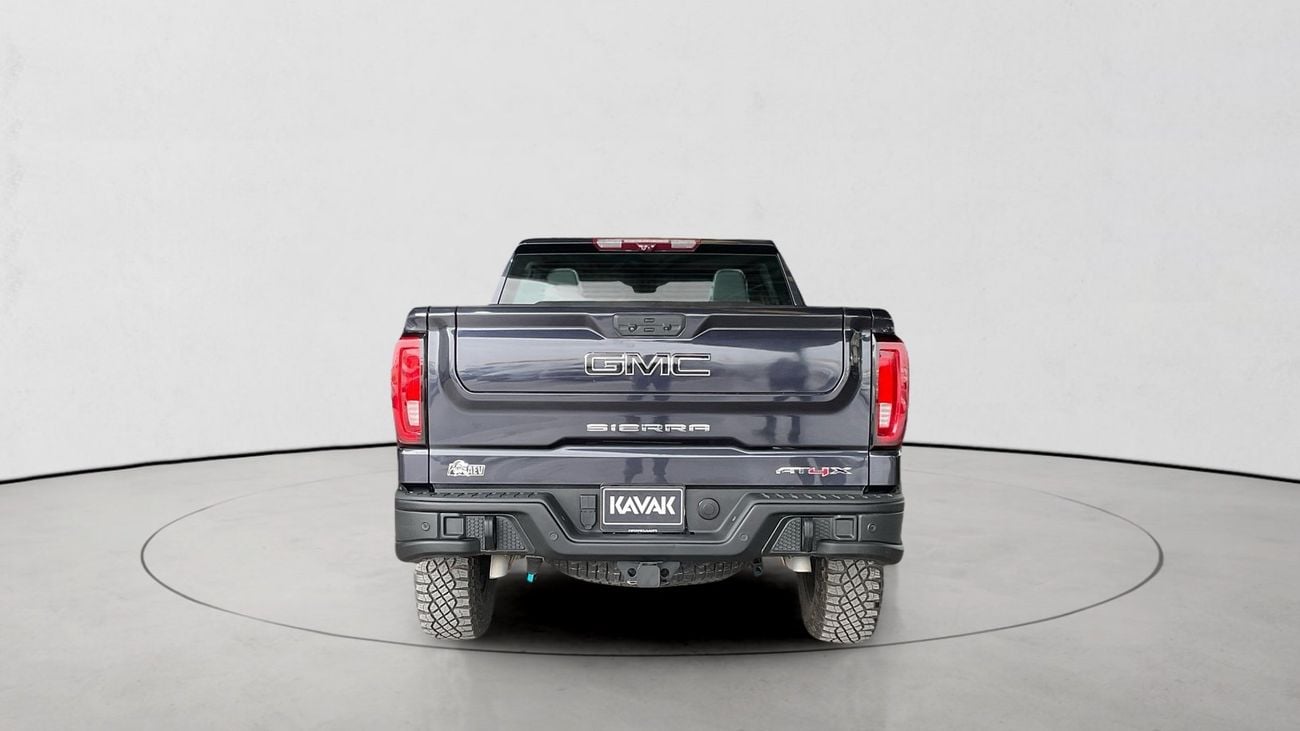 جي أم سي سييرا 6.2 4WD CC AT4X SR BED ADAP SV 18 BLK | شامل الضمان | 0 ﺪﻔﻋﺓ ﺃﻮﻟﻯ