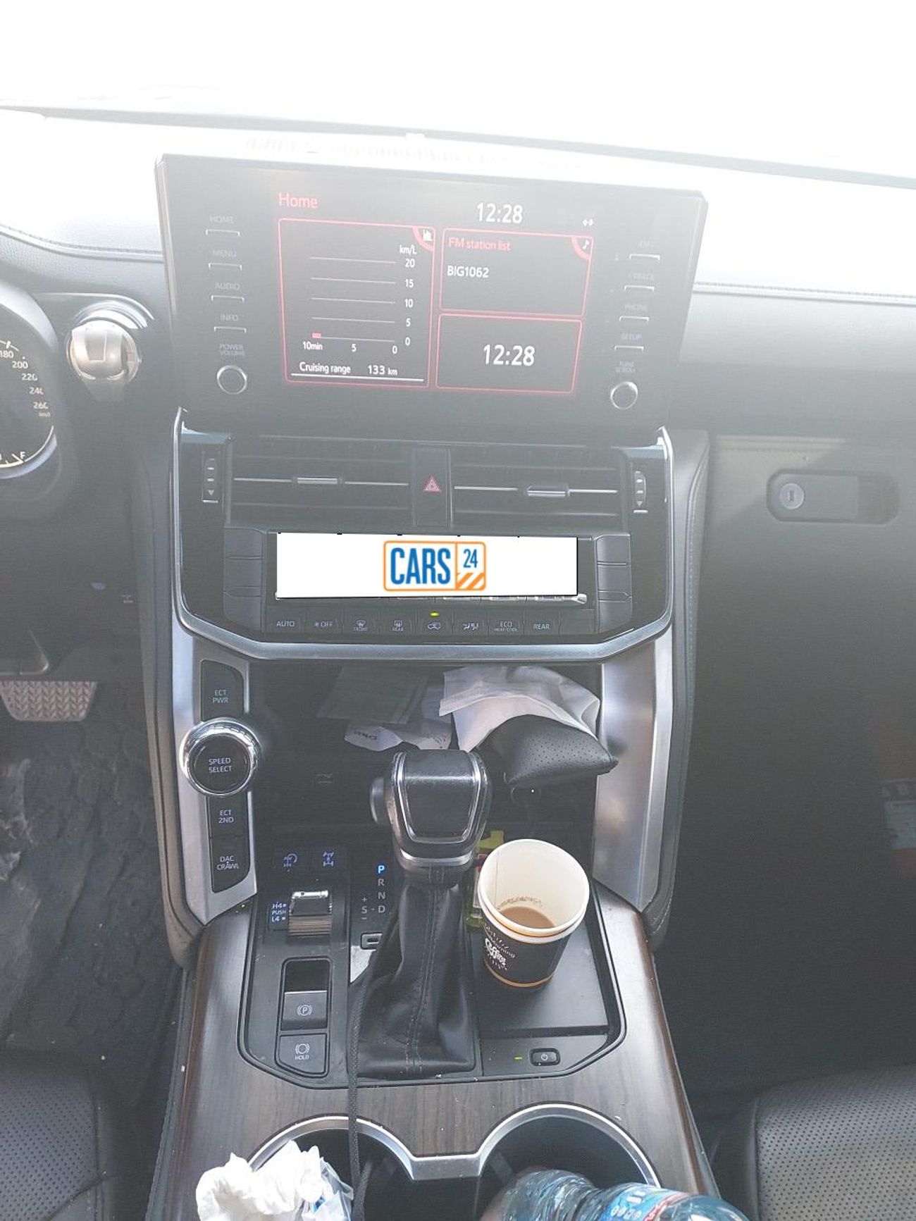 تويوتا لاند كروزر GXR 4 | بدون دفعة مقدمة | اختبار القيادة في المنزل