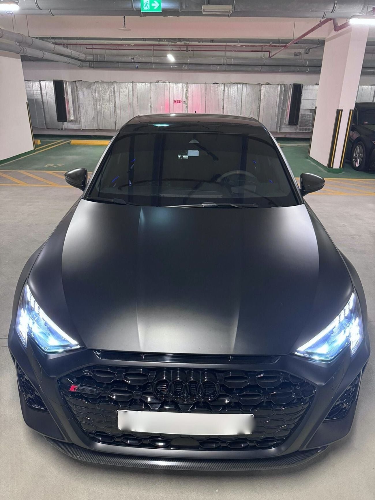 Audi RS3 TFSI quattro 2.5L Sedan