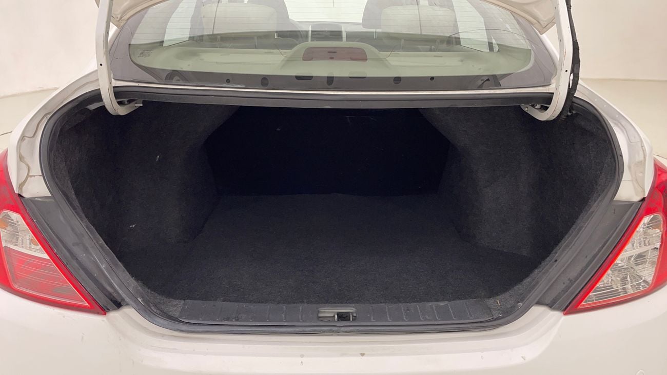 Nissan Sunny SV 1.5 | Zero Down Payment | Home Test Drive