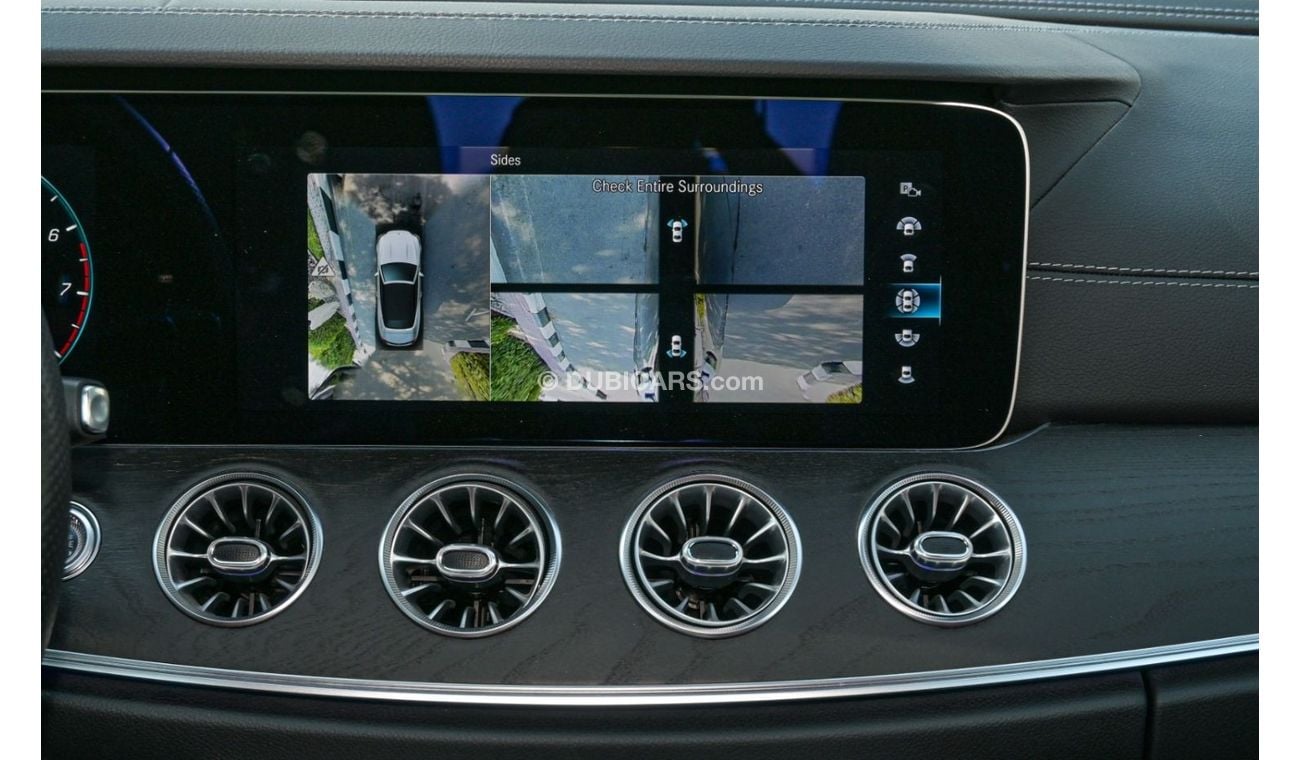 Mercedes-Benz E450 Coupe Mercedes E450 AMG V6 Convertible 2022 USA ( GPS is GCC & Facelift is GCC )