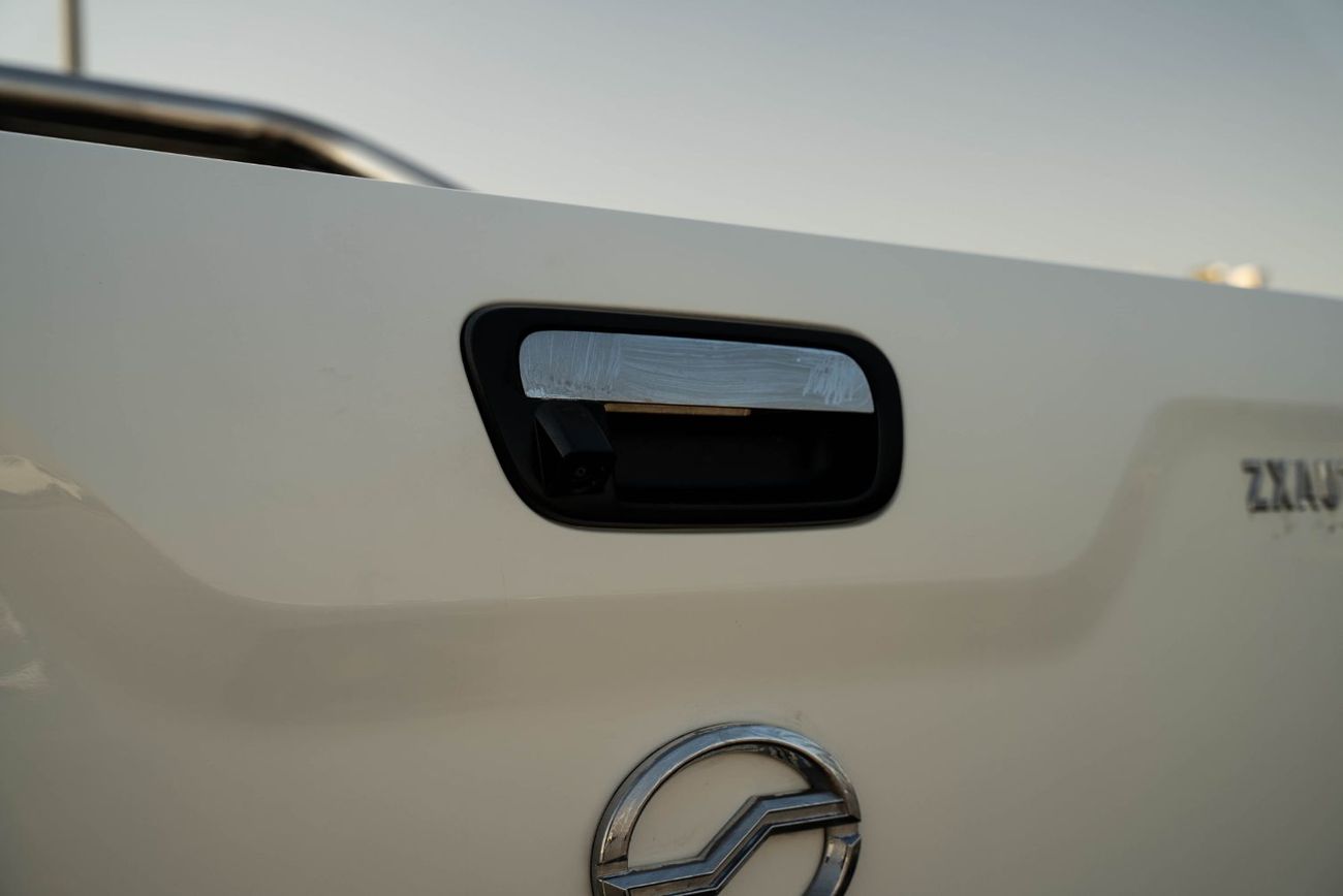 زي اكس تيرالورد 2026 Brand New Manual Transmission GCC 2.4L Petrol Warranty/Service