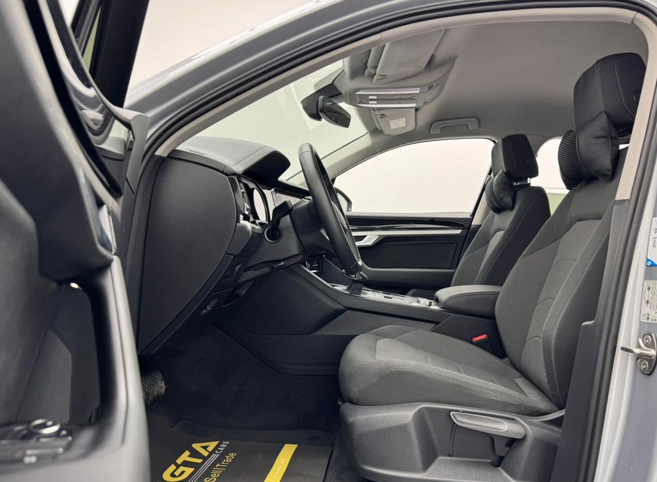 فولكس واجن طوارق Trendline 3.0L 2021 Volkswagen Touareg Trendline, 2026 Volkswagen Warranty, Volkswagen Service Histo