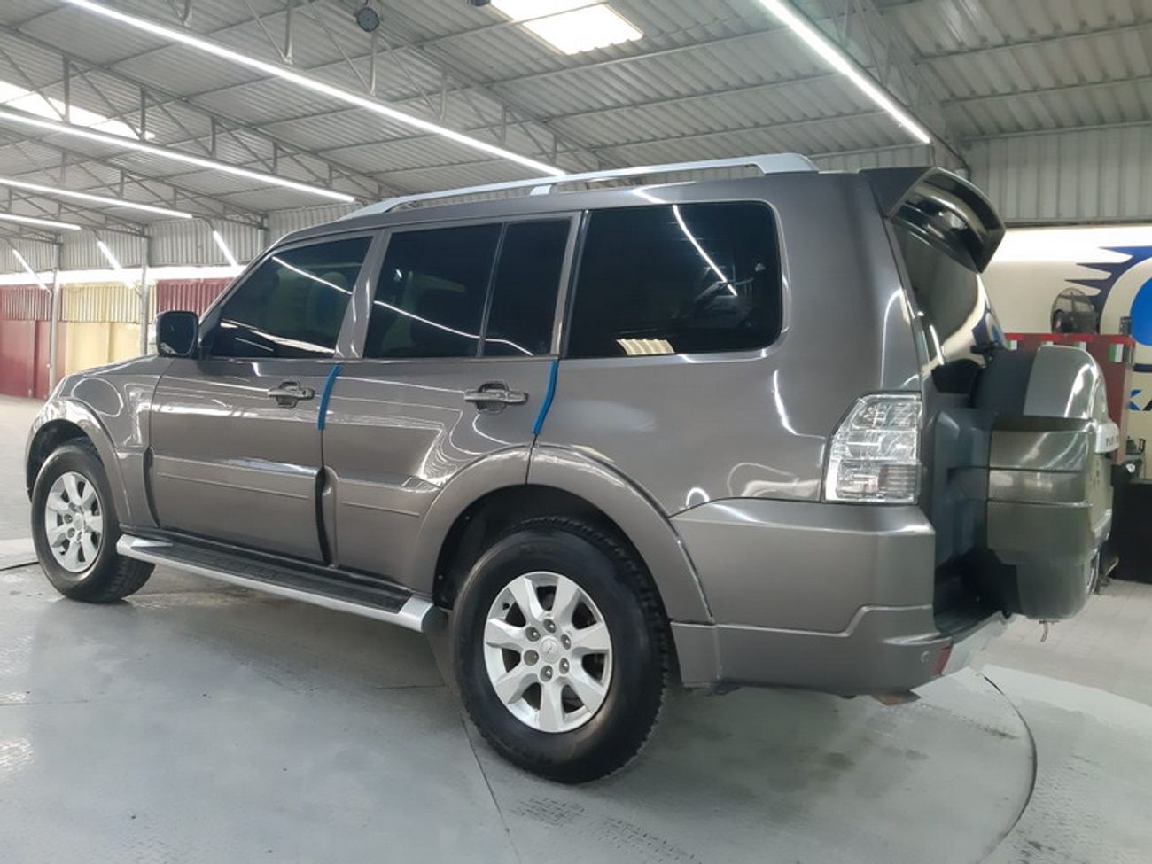 ميتسوبيشي باجيرو 3.8L (LOT#: 1681)