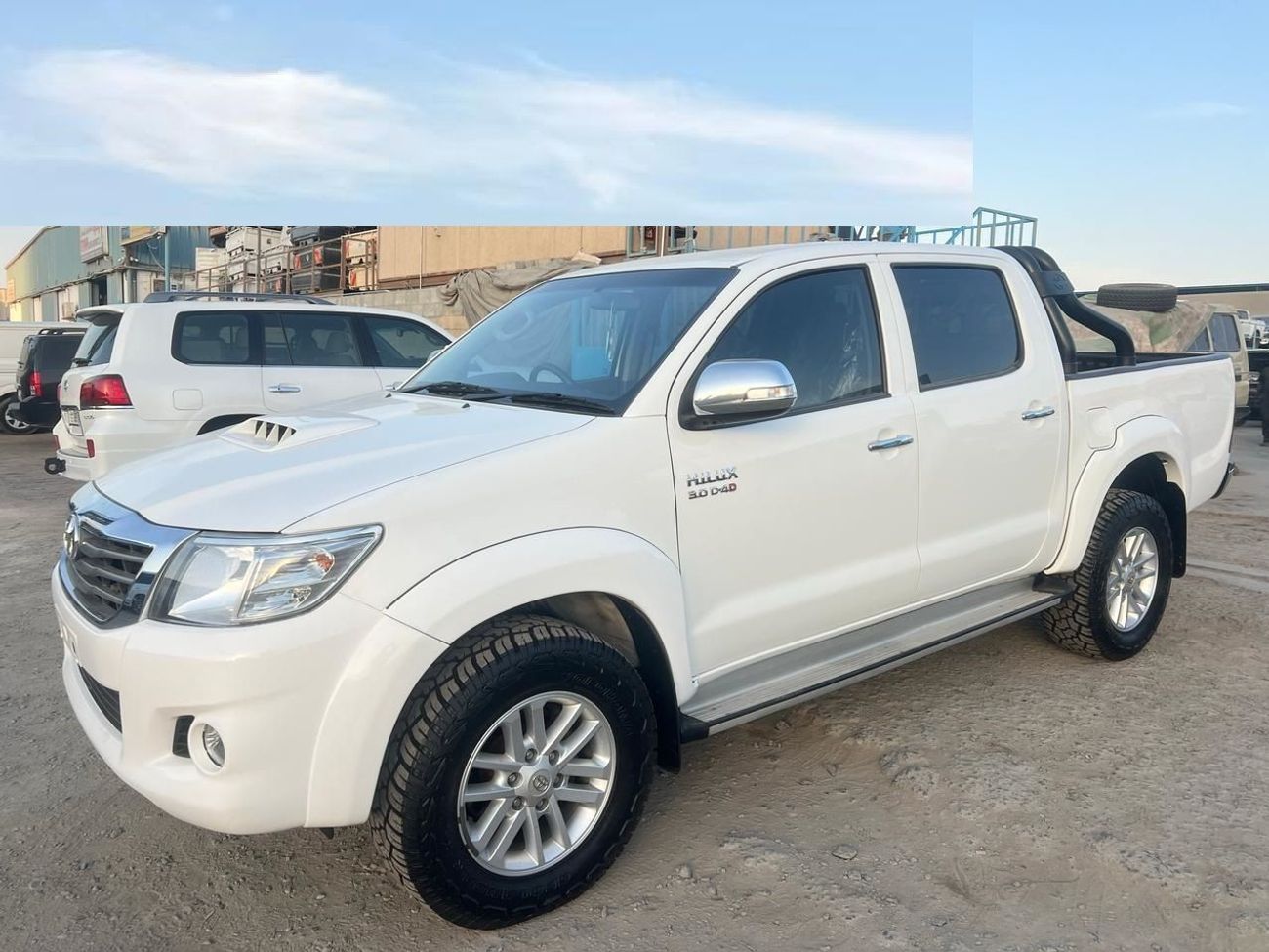 Toyota Hilux DIESEL 3,0 LITER RIGHT HAND DRIVE AUTOMATIC