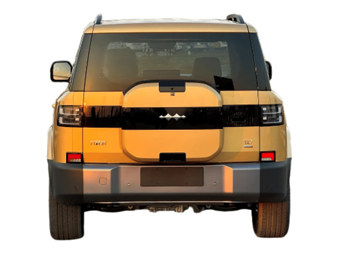 BYD Leopard Titanium 7 ECTGLD002 - 2025 BYD Leopard 7 Flagship HEV Gold w Beige - Chinese