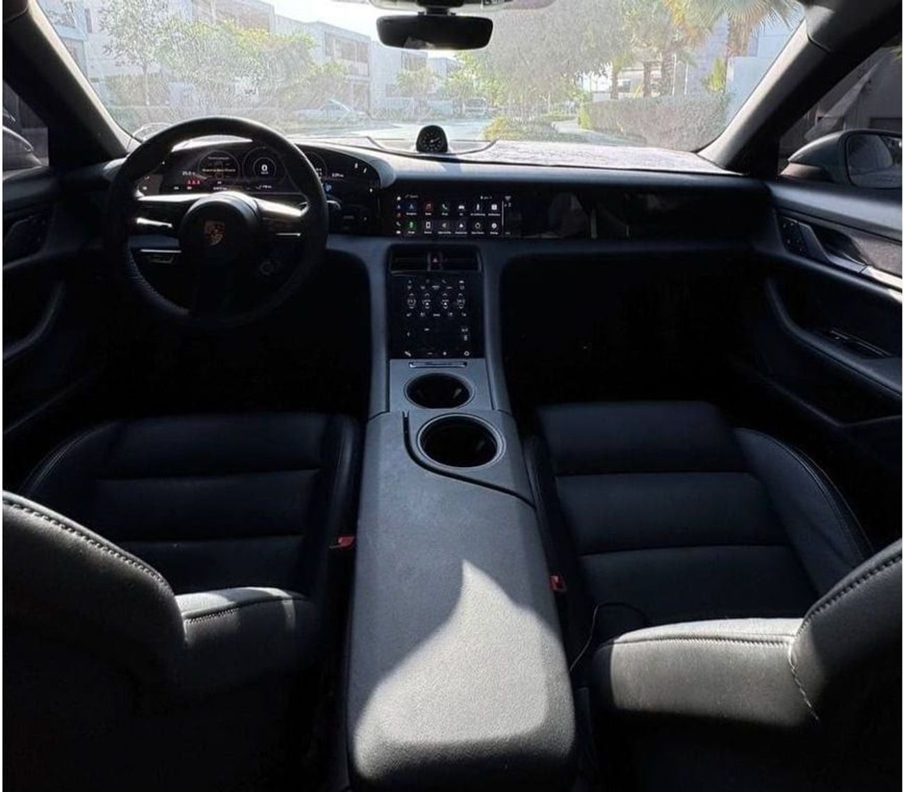 بورش تايكان 4