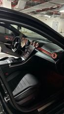 مرسيدس بنز C 300 صالون دفع رباعي
