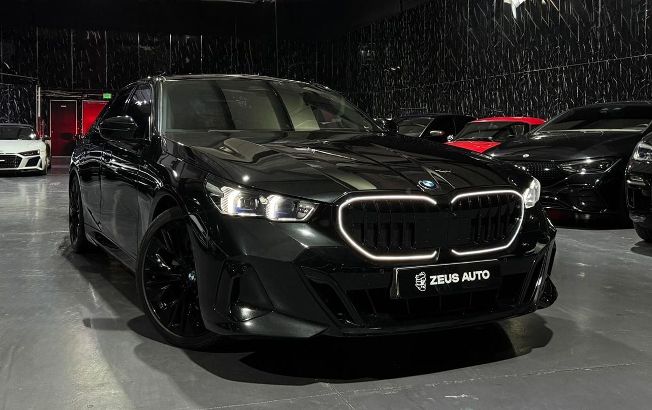 بي أم دبليو 520i 2.0 L, 8 Speed , RWD