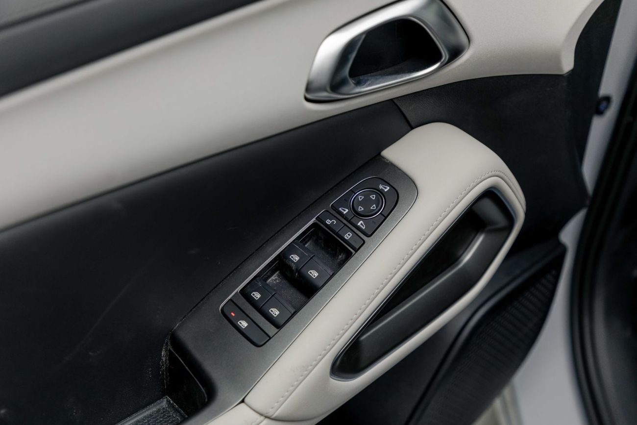 BYD Yuan Up Transcend - Grey Inside Beige | Export Only