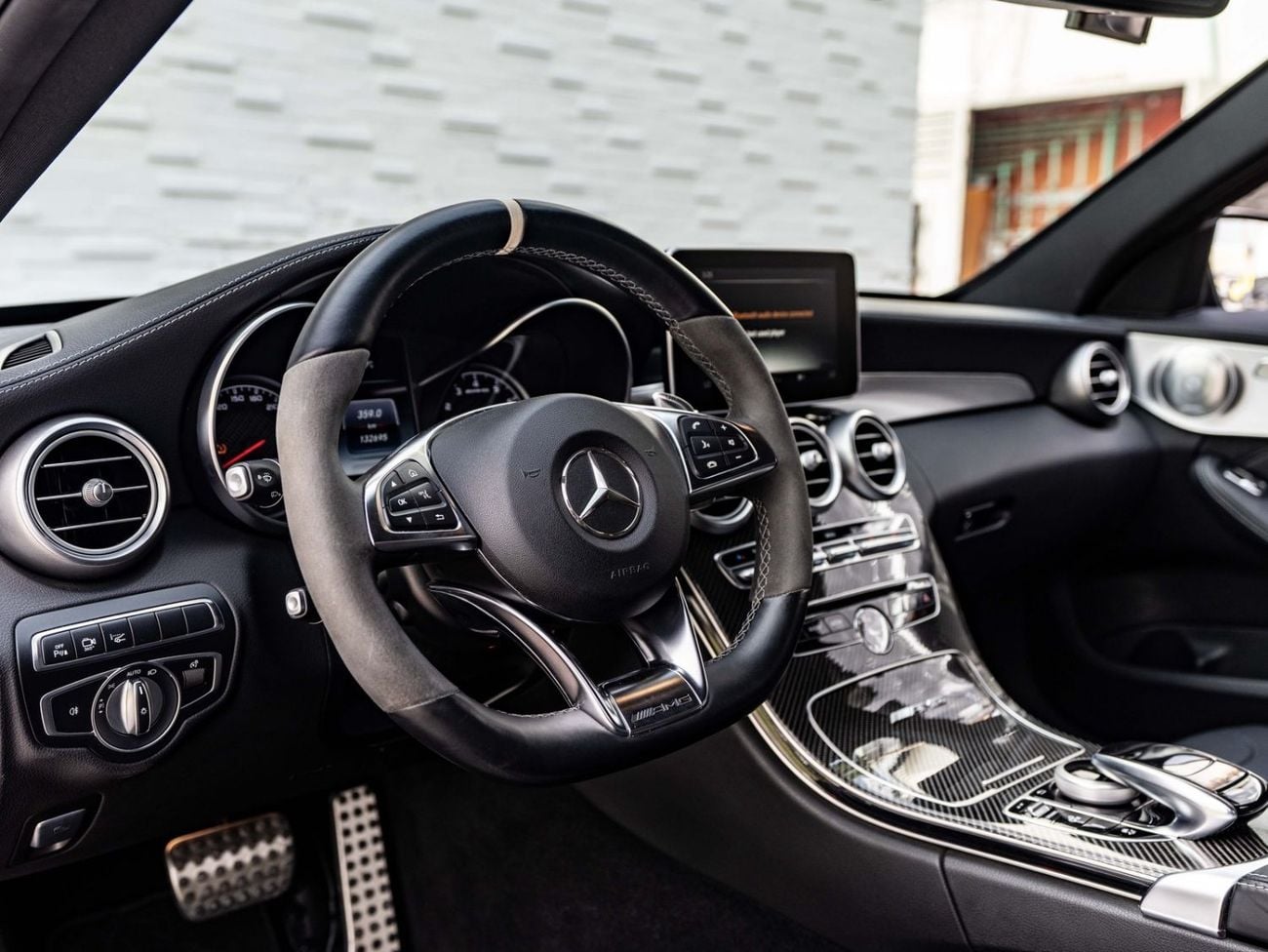 مرسيدس بنز C 63 AMG STD Mercedes-Benz C-Class 63 AMG 2017