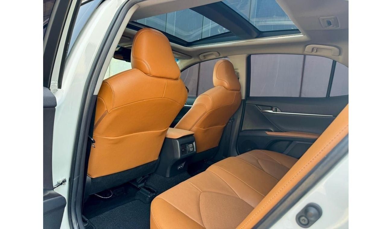 تويوتا كامري CAMRY 2023 40 Anniversary Edition,panoramic,GCC TOP OF RANGE
