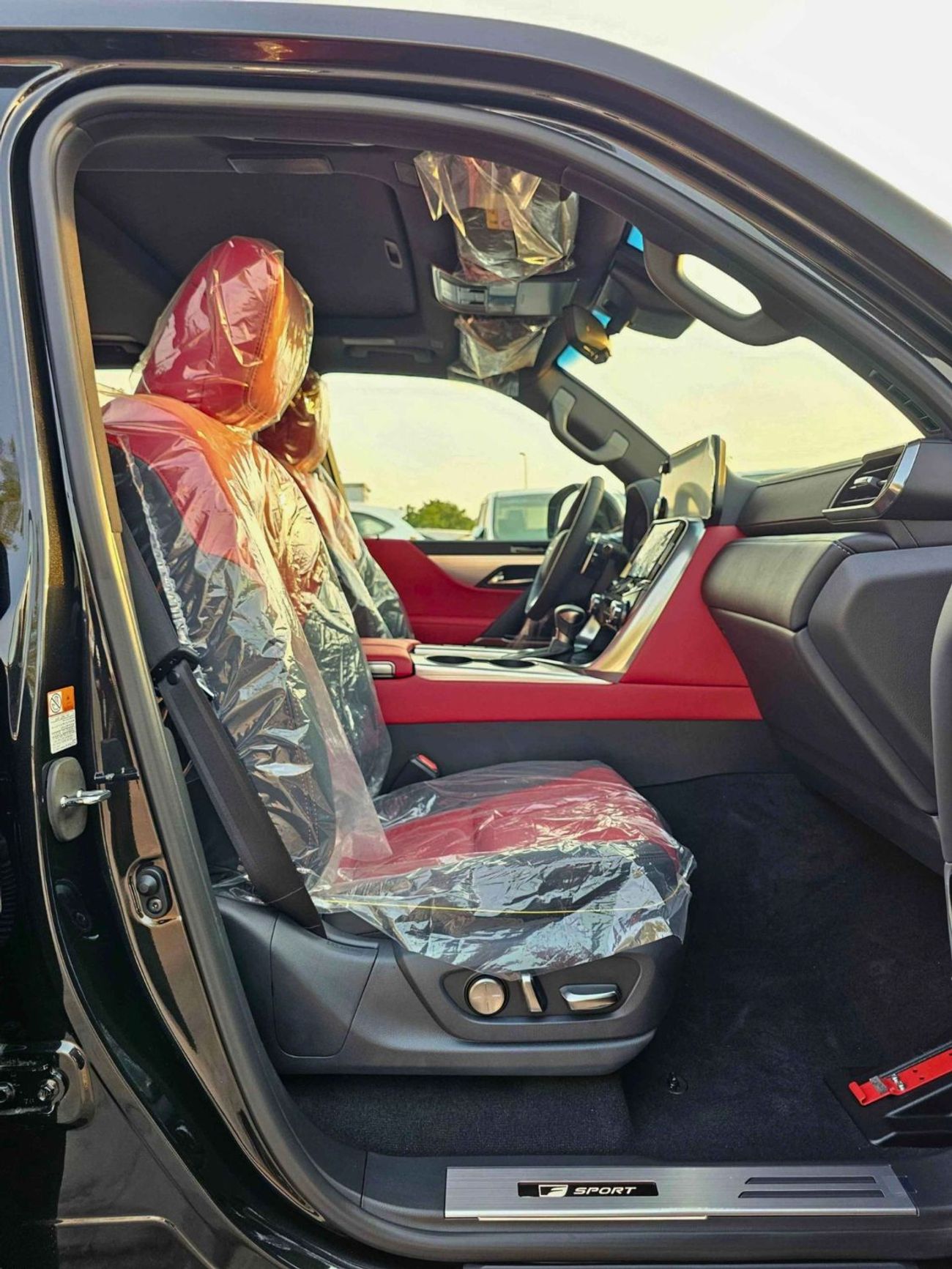 لكزس LX 600 F-SPORT / 3.5L V6 PETROL 4WD / FULL OPTION / FRONT & REAR CAMERA / ELECTRIC SEATS (CODE#LX6FS)