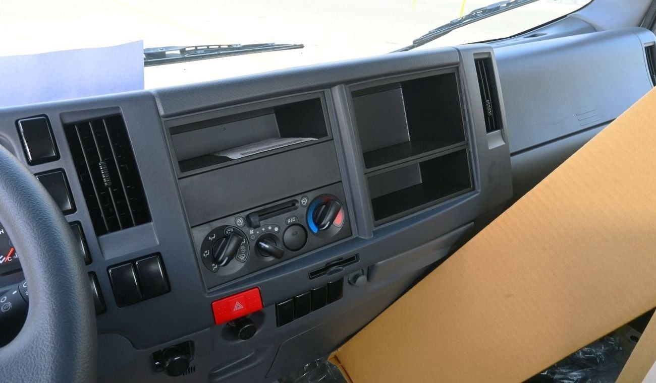 إيسوزو NQR Isuzu Nqr /4,6 diesel engine / short chassis Model 2024