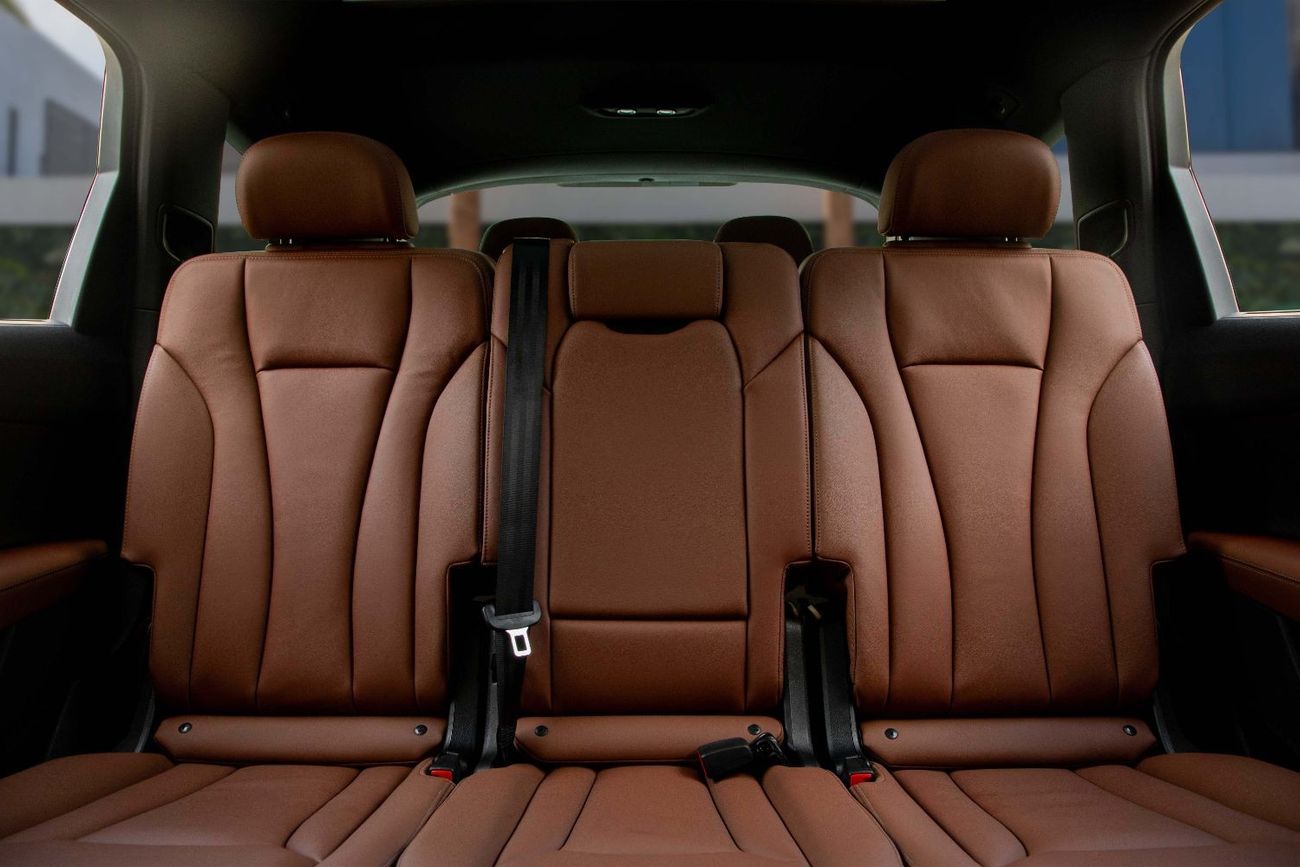 Audi Q7 55 TFSI quattro S Line 2.0L