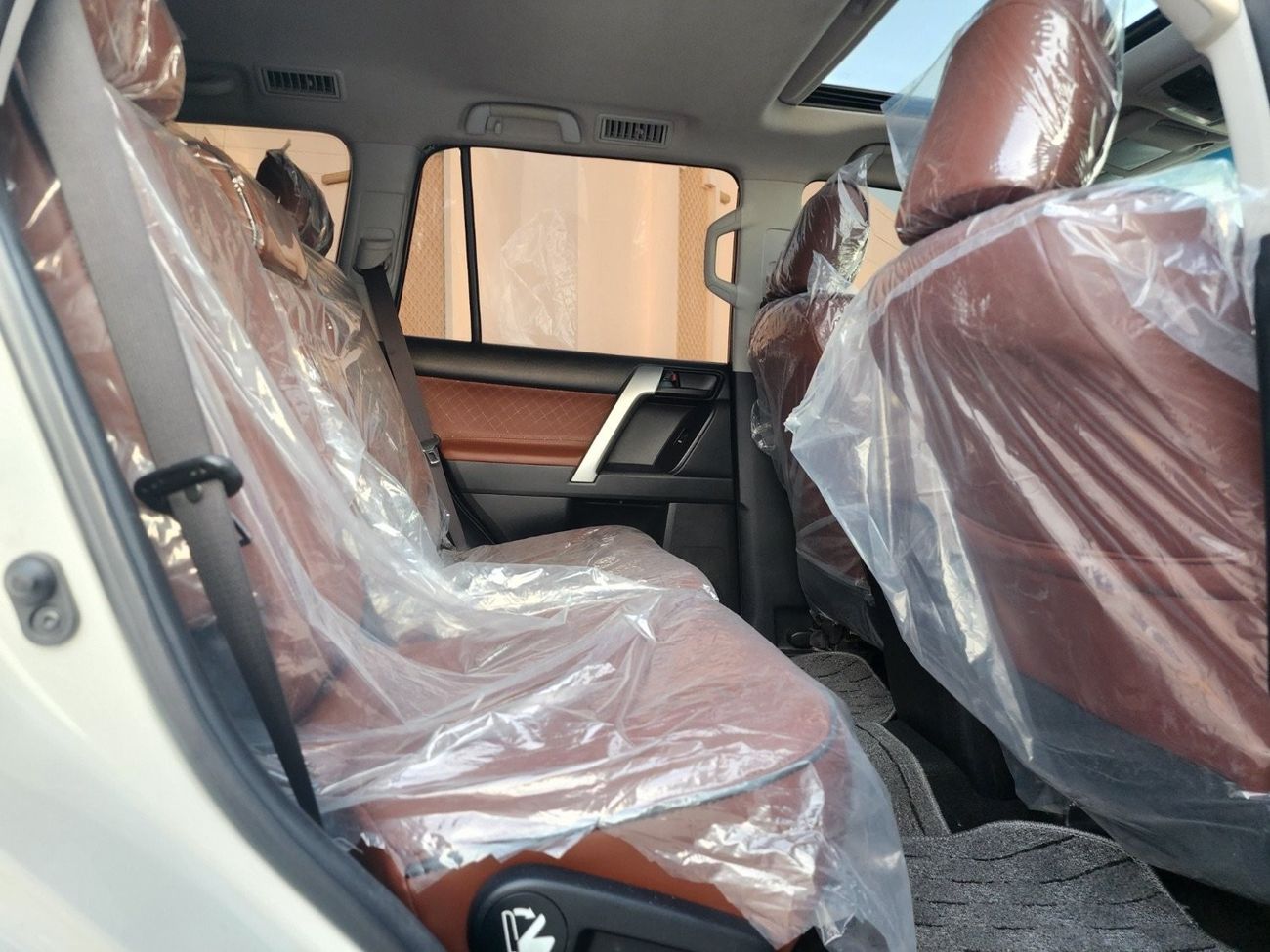 تويوتا برادو 2014 VXR LHD Petrol Engine Full Option Very clean condition